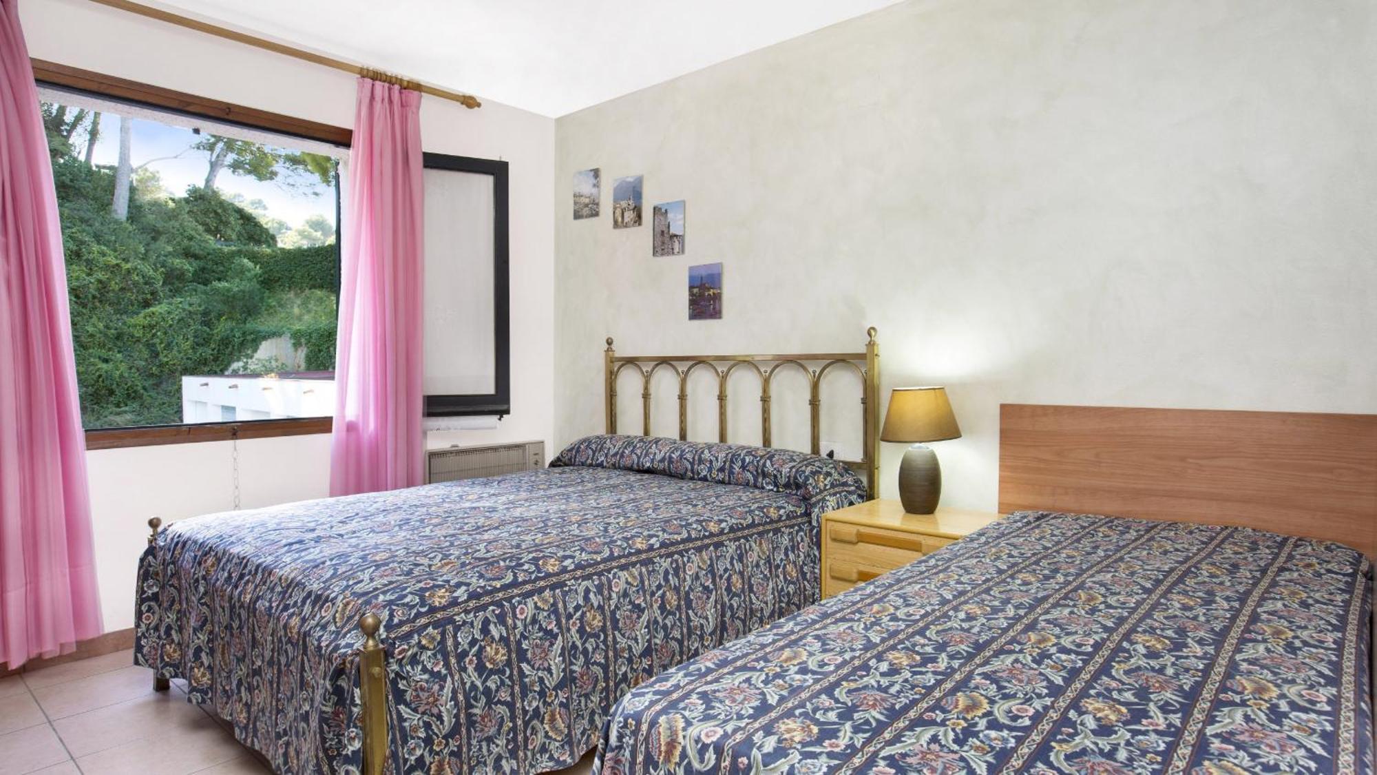 Arc H-1 - Pals Apartment เบกูร์ ภายนอก รูปภาพ